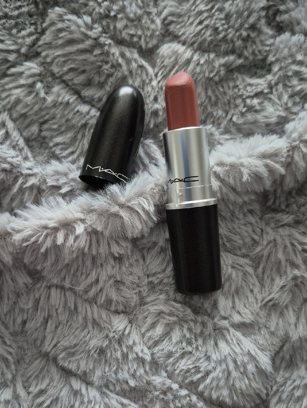 MAC Cosmetics Velvet Teddy Matte Lipstick